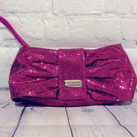 Victoria's Secret Handbags - Victoria’s Secret pink sparkly Wristlet
